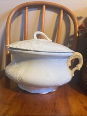Antique White Porcelain Lidded chamber pot with Ornate Handle